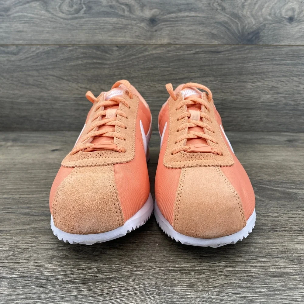 Nike cortez basic